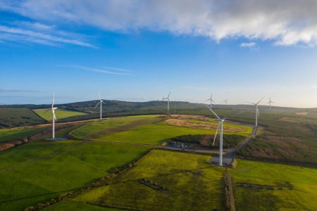 Amazon renewable energy wind turbines