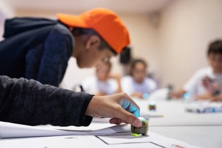 Invested in Europe: Supporting equal access to education in Romania